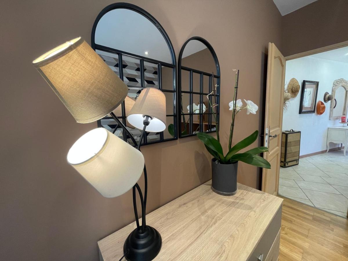 Russan Le Calme De La Garrigue Bed & Breakfast エクステリア 写真
