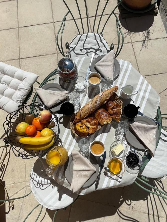 Russan Le Calme De La Garrigue Bed & Breakfast エクステリア 写真