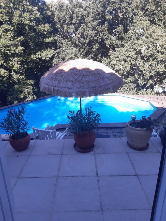 Russan Le Calme De La Garrigue Bed & Breakfast エクステリア 写真