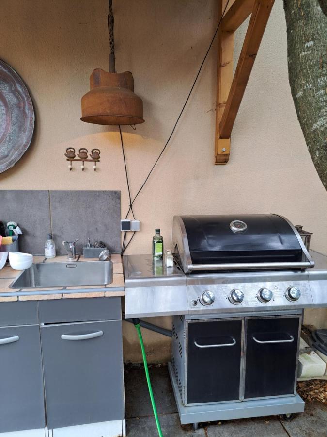 Russan Le Calme De La Garrigue Bed & Breakfast エクステリア 写真