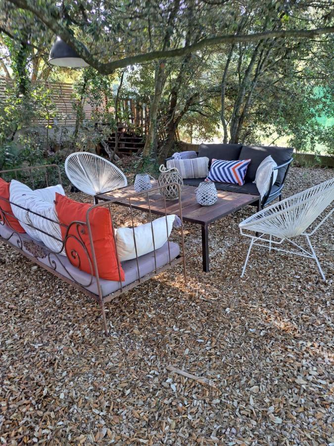 Russan Le Calme De La Garrigue Bed & Breakfast エクステリア 写真